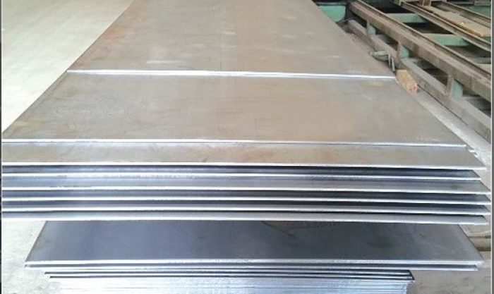 Khám phá thép tấm: Vật liệu quan trọng trong xây dựng và công nghiệp