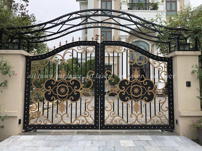 Mẫu cổng CNC 2 cánh với thiết kế tinh xảo tỉ mỉ