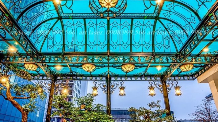 Phong cách thiết kế mái kính cường lực xanh