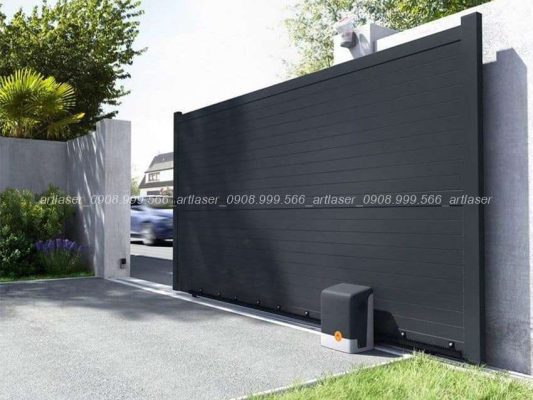 Mẫu cổng lùa sắt đẹp: Sự kết hợp hoàn hảo Thẩm Mỹ và Tiện Dụng
