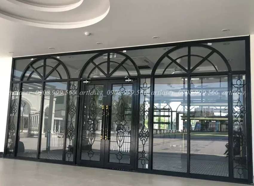 Cửa sắt kính đẹp tại Art Laser mang đến sựu sang trọng cho ngôi nhà