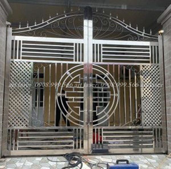 Mẫu cổng Inox 2 cánh chữ thọ Art Laser