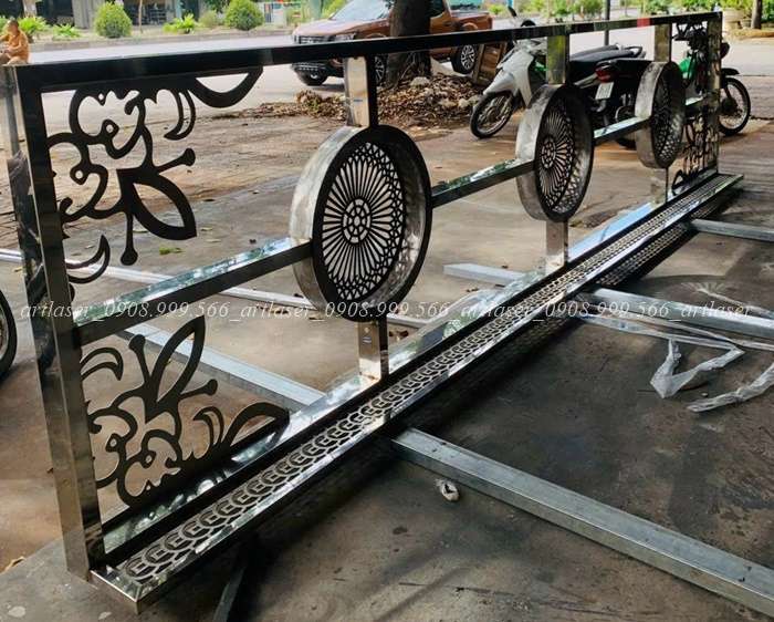 Phân loại mái kính cường lực khung inox 304