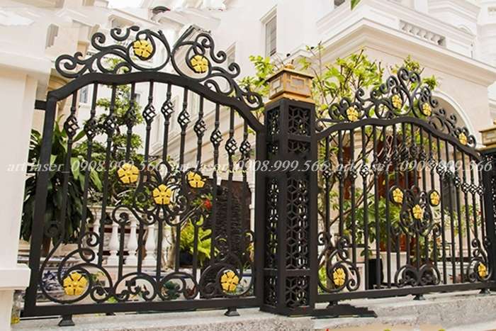 Mẫu hàng rào sắt mỹ thuật đẹp cao cấp
