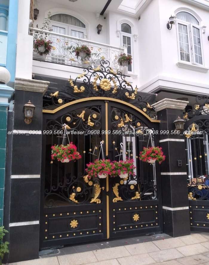 Mẫu cổng sắt biệt thự đẹp sang trọng và hiện đại