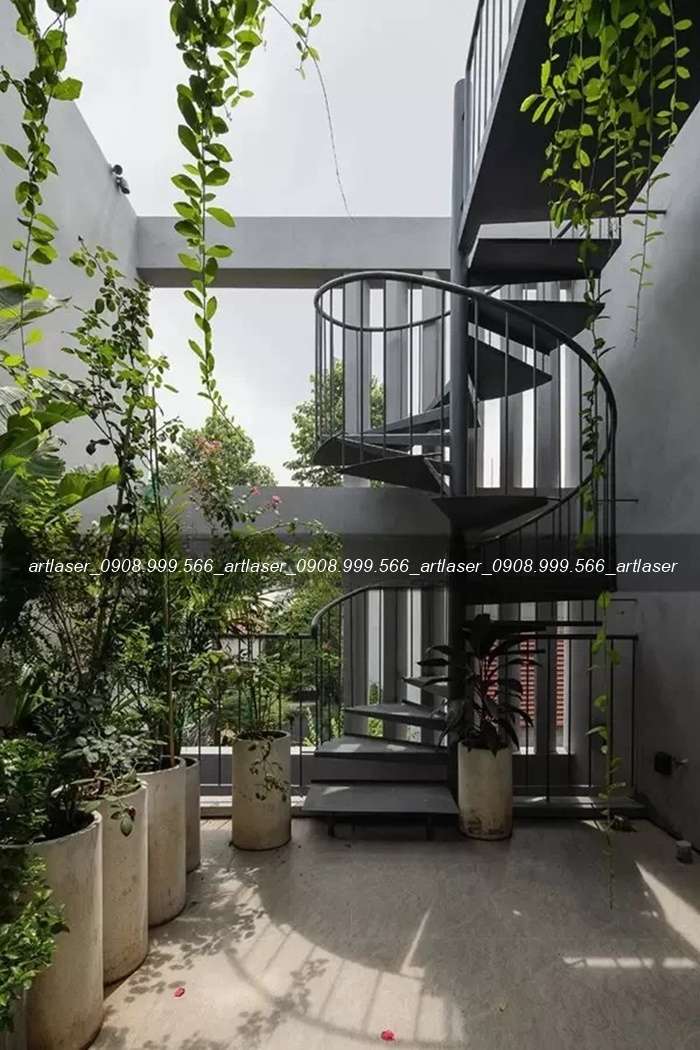 Kết cấu cầu thang xoắn ốc ngoài trời vững chắc của Art Laser.