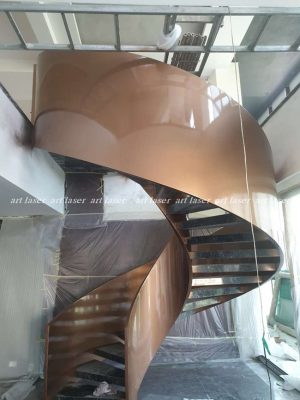 Công trình cầu thang xoắn cho biệt thự thực tế của Art Laser.