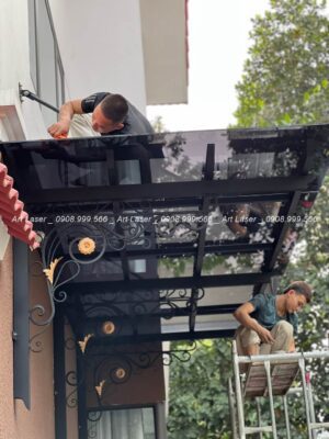 50+ Mẫu Mái Che Kính Cường Lực Đẹp, Hiện Đại & Báo Giá 2025