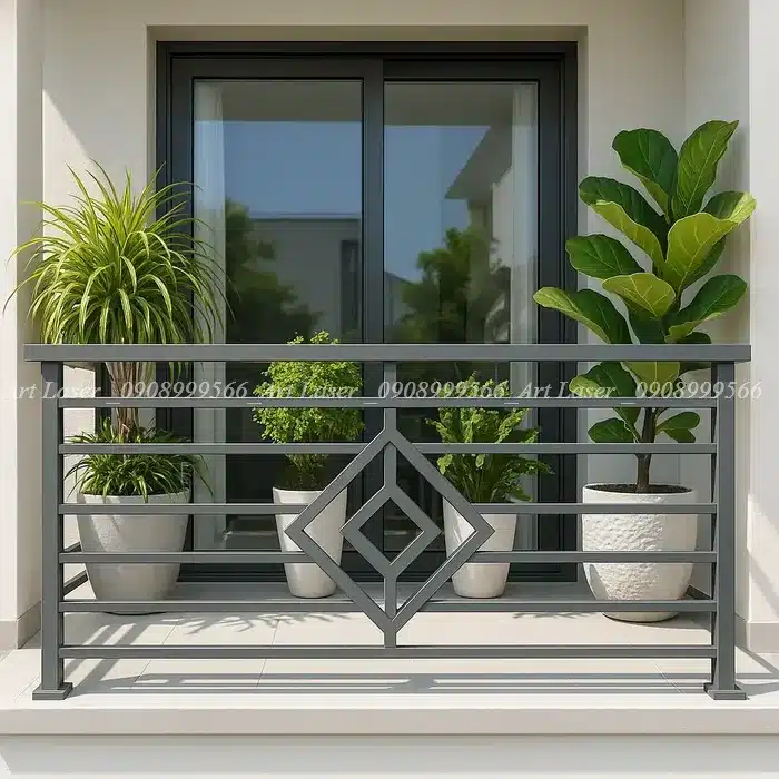 Lan can ban công sắt hộp màu trắng cho chung cư