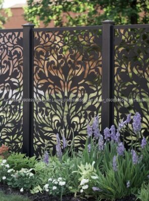 Vách ngăn CNC ngoài trời hoạ tiết hoa lá sơn tĩnh điện bền đẹp